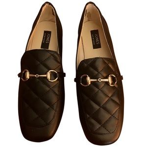 Jones New York Flats